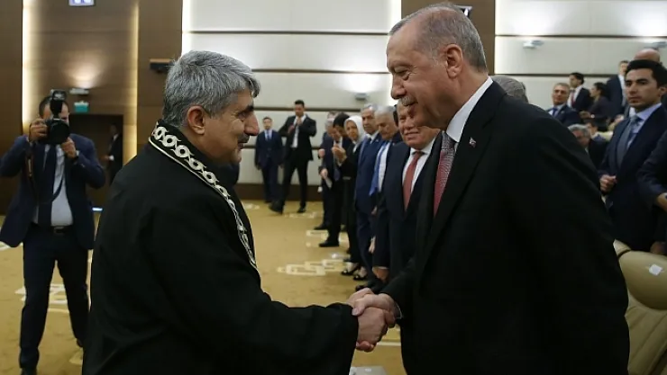 AYM üyeliğine seçilen Malatyalı Selahattin Menteş yemin etti!