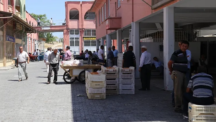 Mahsuller inince Şire Pazarında yoğunluk başladı!