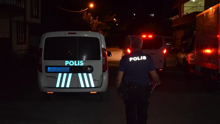 Malatya'da bıçaklı kavga kanlı bitti!