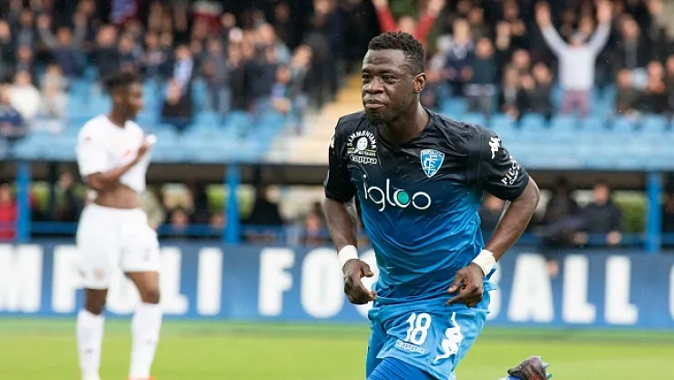 Yeni Malatyaspor, Ganalı futbolcu Acquah ile anlaşmaya vardı!