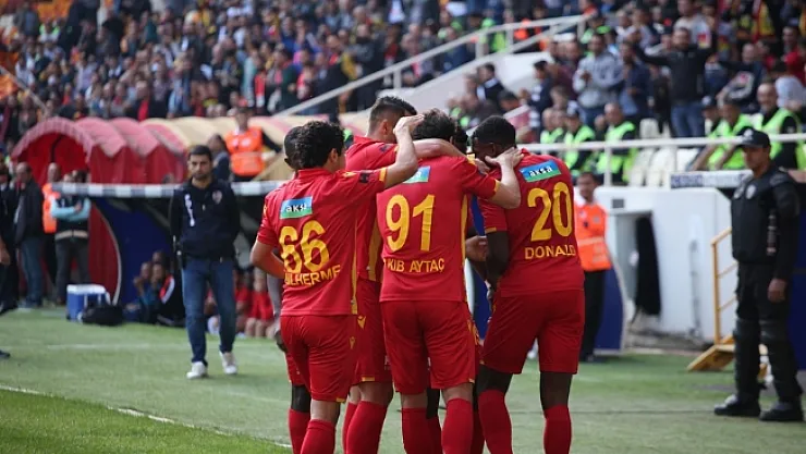 BYMS, ofansif futboluyla göz dolduruyor