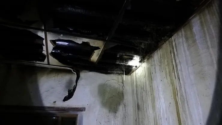 Evde çıkan yangın korku dolu anlar yaşattı!