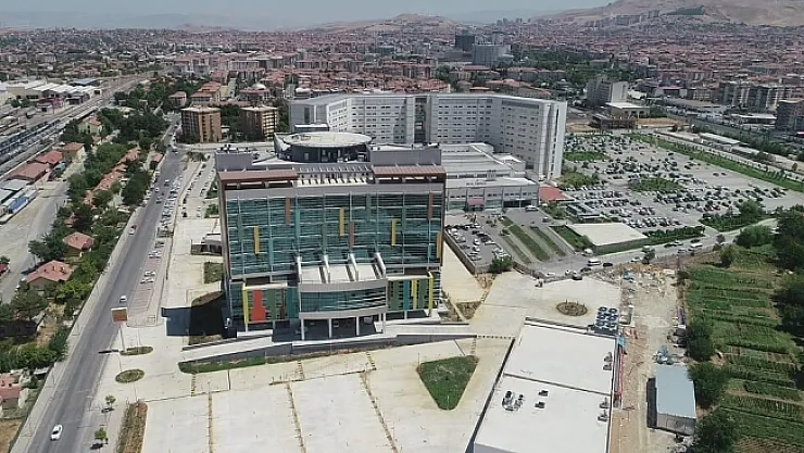 Kadın Hastalıkları ve Doğum Hastanesi 28 Ekim'de hasta kabulüne başlıyor!