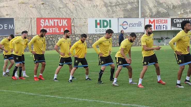 Mina ve Mustafa yok, Bifouma şüpheli