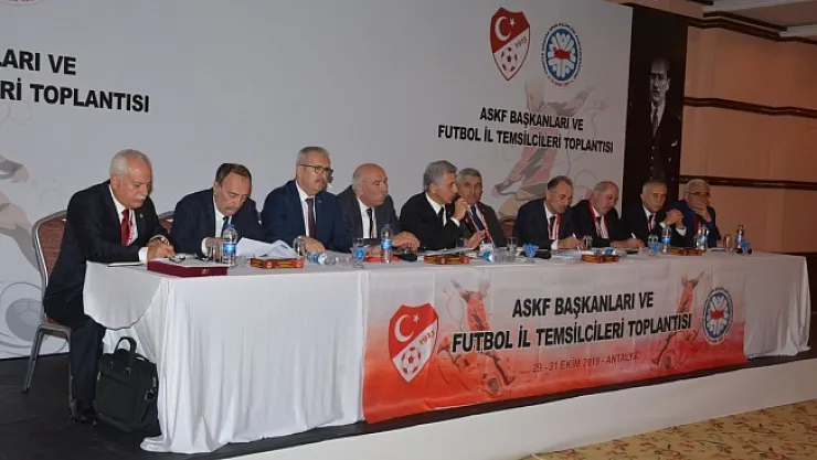 Kahraman Fırat, İl Temsilcileri toplantısına katıldı