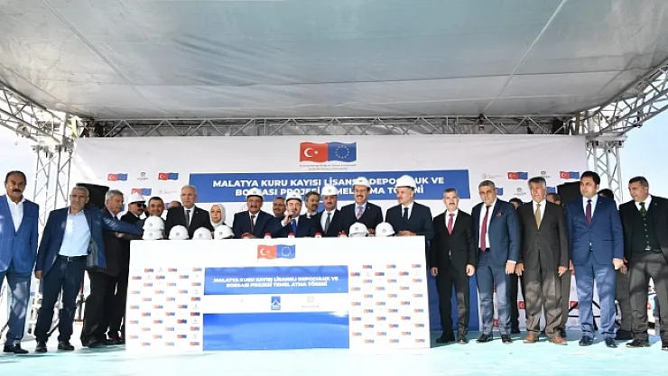 Malatya Kuru Kayısı Lisanslı Depoculuk ve Borsasının temeli atıldı