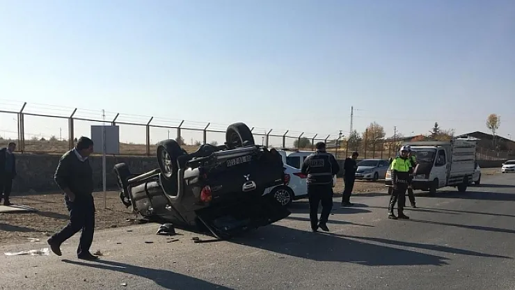 Otomobil takla atıp ters döndü: 1 yaralı