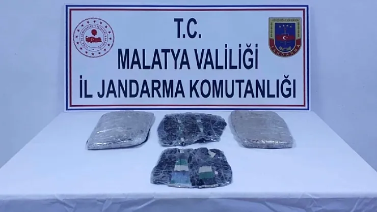 Yol kontrol noktasında 6 kilo esrar ele geçirildi!