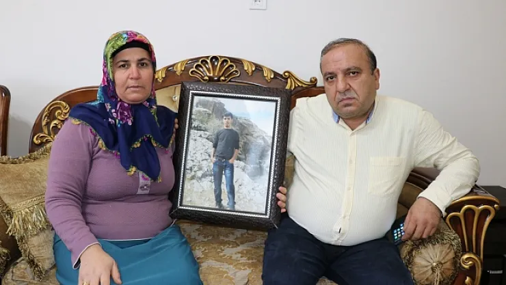 Evlatlarından 5 yıldır haber alamıyorlar! Acılı aile yardım bekliyor!...