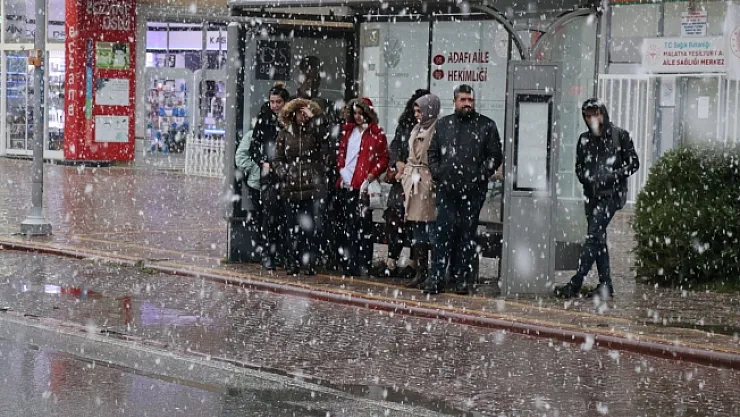 Malatya'ya mevsimin ilk karı yağdı