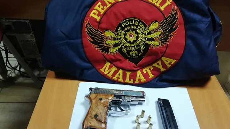 Şok uygulamada silah ve uyuşturucu ele geçirildi!