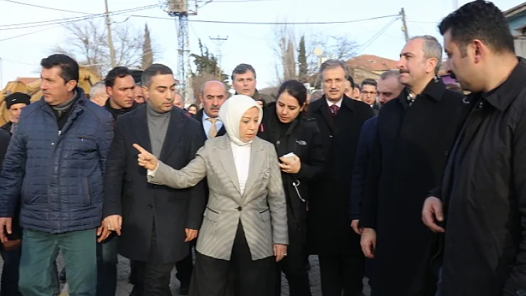 Bakan Abdulhamit Gül deprem bölgesinde!