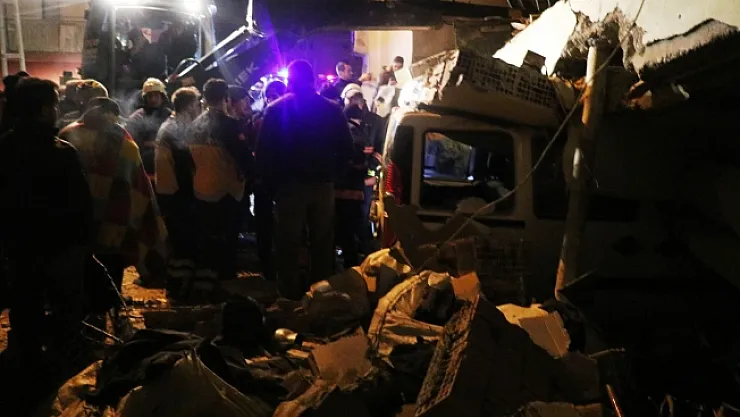 Doğanyol'da enkaz arama çalışmaları sona erdi!