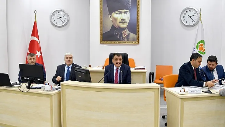 Malatya'dan Bakan Kasapoğlu'na fahri hemşehrilik beratı