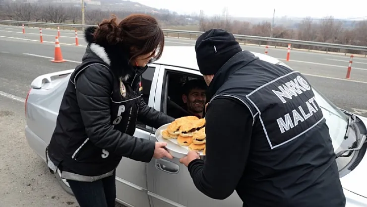 Malatya polisinden ceza değil jest geldi!