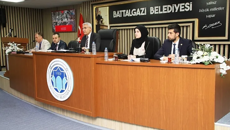 Malatya'da depremzedelere 2 bin 550 konut yapılacak