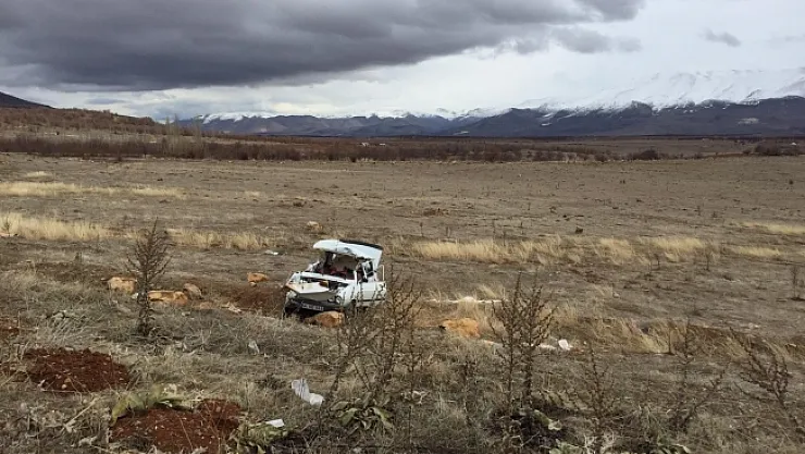 Otomobil şarampole devrildi: 3 kişi yaralandı!