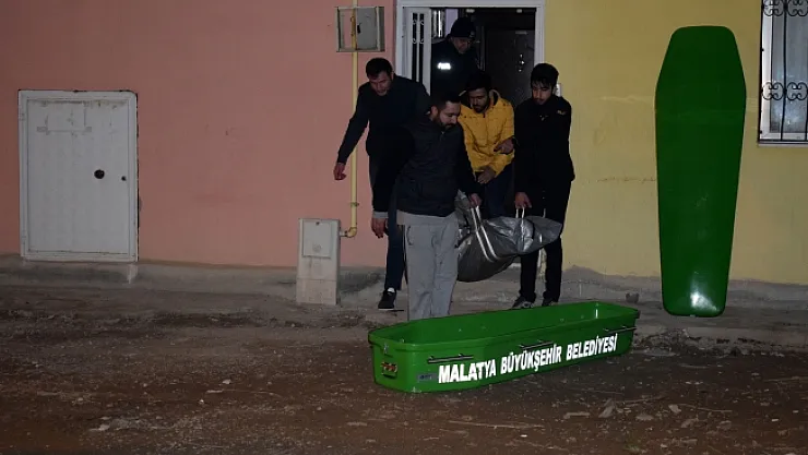 Ayrıldığı eşi tarafından evde ölü bulundu!