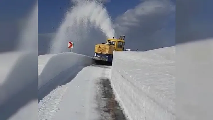 Kardan kapanan Nemrut Dağı yolu yeniden ulaşıma açıldı!