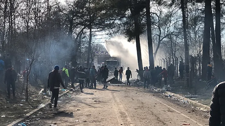 Yunanistan'da flaş mülteci kararı!