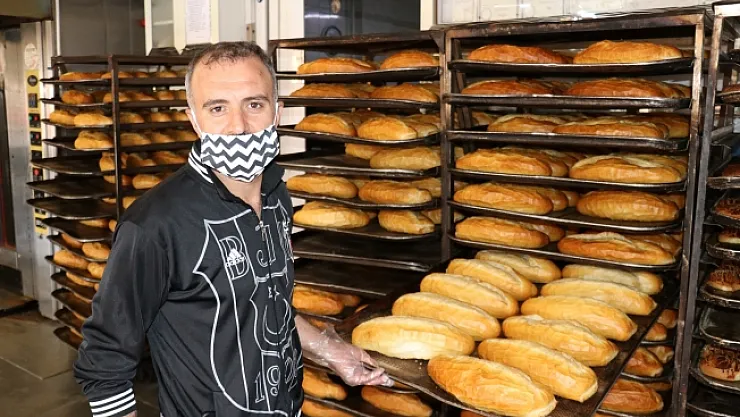 Malatya'da fırıncılar evlere sipariş yetiştirmek için mesai harcıyor