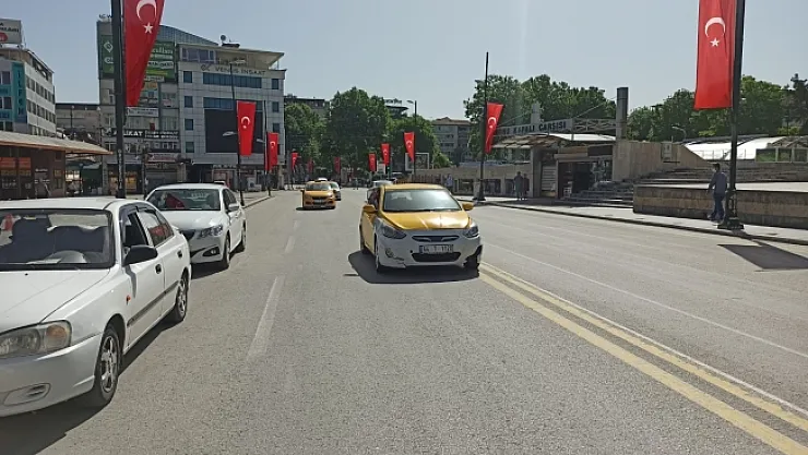 2 Nisan'da kapatılmıştı, o caddeler tekrar açıldı!