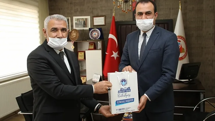 Battalgazi Belediye Başkanı Güder'den maske desteği