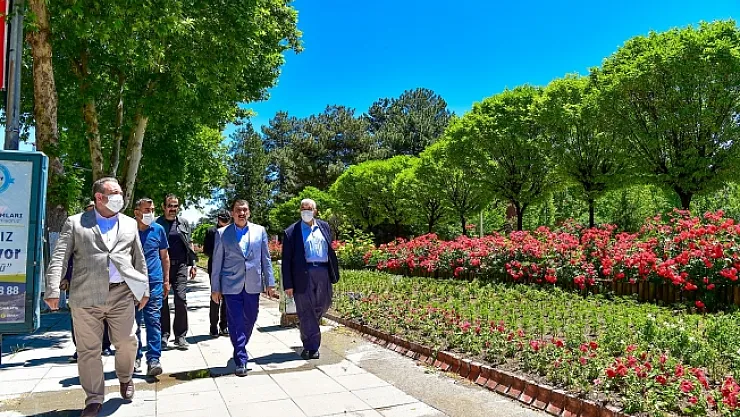 Sümerparkta yenileme çalışmaları devam ediyor