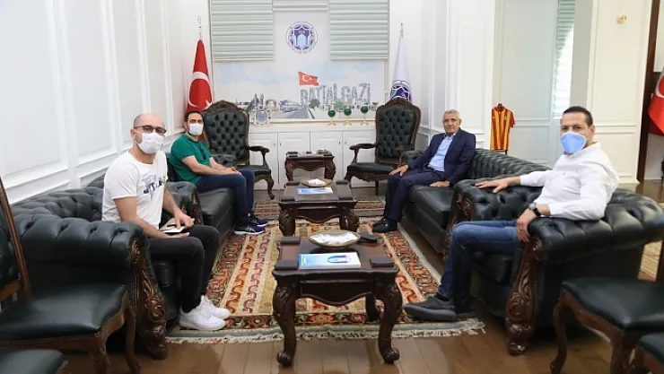 Yönetmen Çetin'den Başkan Güder'e ziyaret