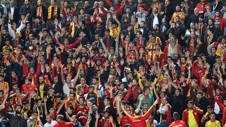 Taraftardan Gevrek'e &quotSatılık kulüp" tepkisi!