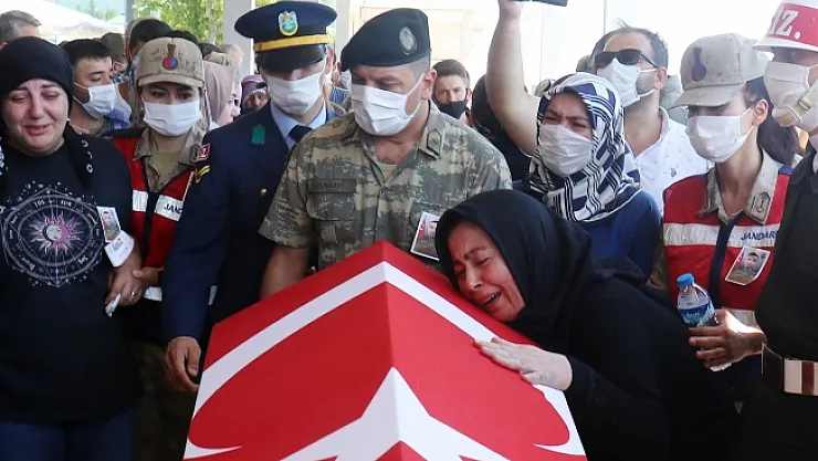 Malatyalı şehit gözyaşları arasında toprağa verildi!