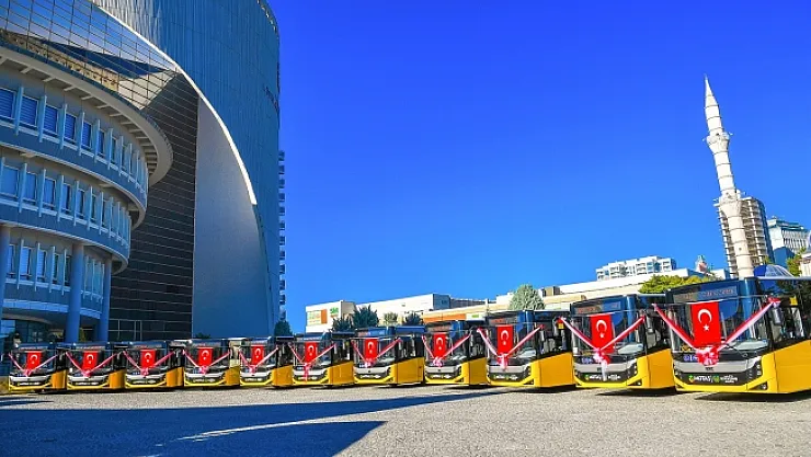 Büyükşehir, toplu taşıma araç filosunu güçlendirdi