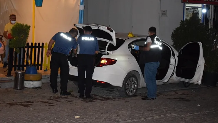 Kaza yapan sürücünün yaralı olduğu belirlendi! Aracından uyuşturucu çıktı!