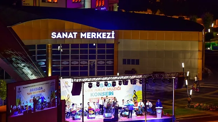 Malatya'da arabada Türk Halk Müziği konseri düzenlendi