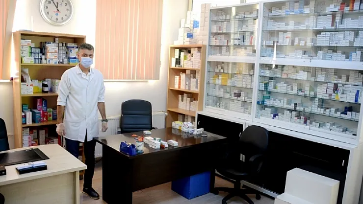 Malatya'daki ihtiyaç sahiplerine ilaçları ulaştırılıyor