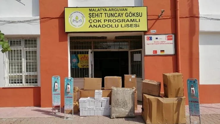 Arguvanlı iş adamlarından vefa