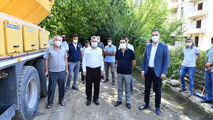 Başkan Çınar, yol yenileme hizmetlerini inceledi