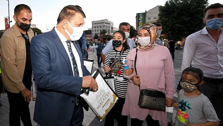 Gürkan'dan Malatya'ya kütüphane müjdesi