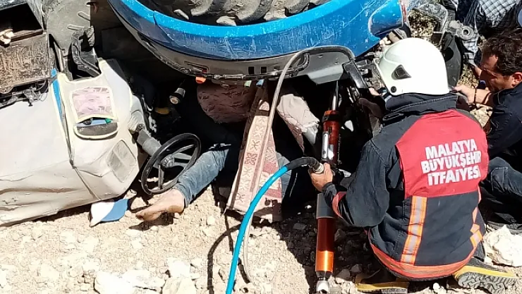 Traktörün altında kalan sürücü hayatını kaybetti