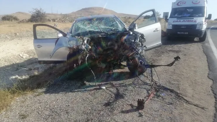 Üç ayrı trafik kazasında 1'i ağır 7 kişi yaralandı