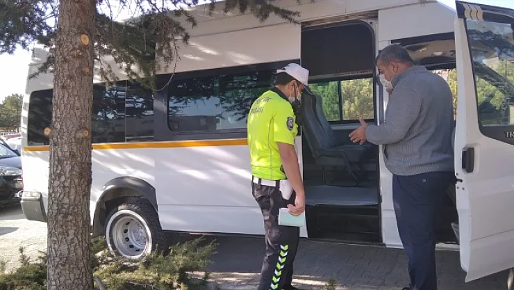 453 okul servis araç ve sürücüsü denetlendi