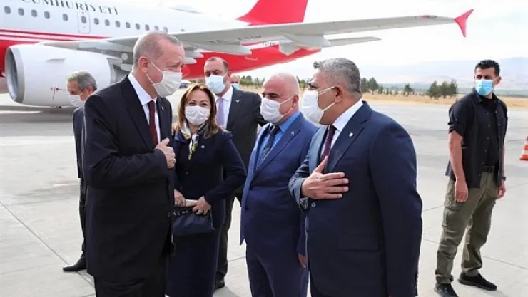 Malatya'da açılışı yapılan fabrikalar ile 3 bin kişiye yeni istihdam sağlandı