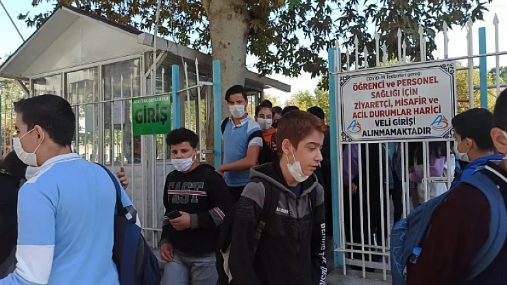 Malatya'da yüz yüze eğitim tedbirlerle başladı