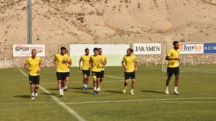 Yeni Malatyaspor güç depoluyor