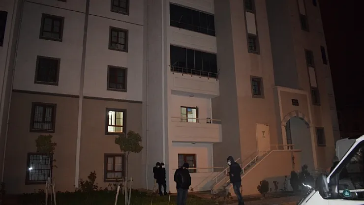 4 çocuk babası eşi tarafından evde ölü bulundu