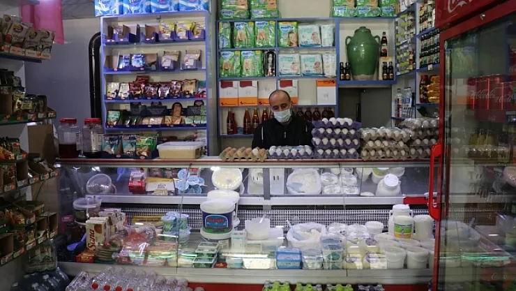 Mahalle bakkallarının önemi kısıtlamada ortaya çıktı!