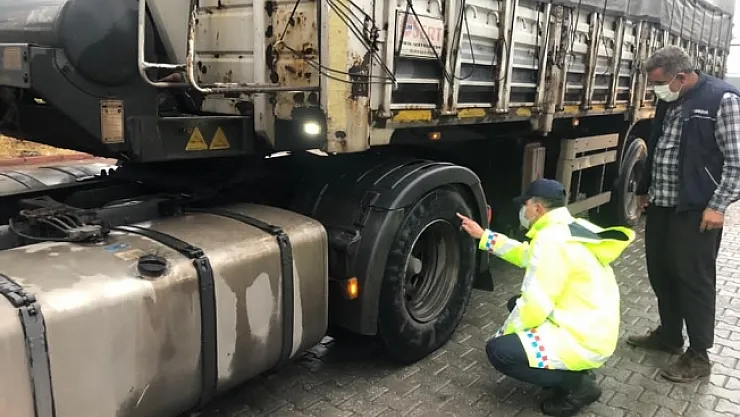 Malatya'da 11 kişiye kış lastiği takmadığı için ceza kesildi