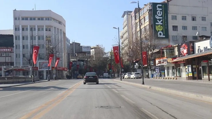 Malatyalılar sokağa çıkma kısıtlamasına uyuyor mu?