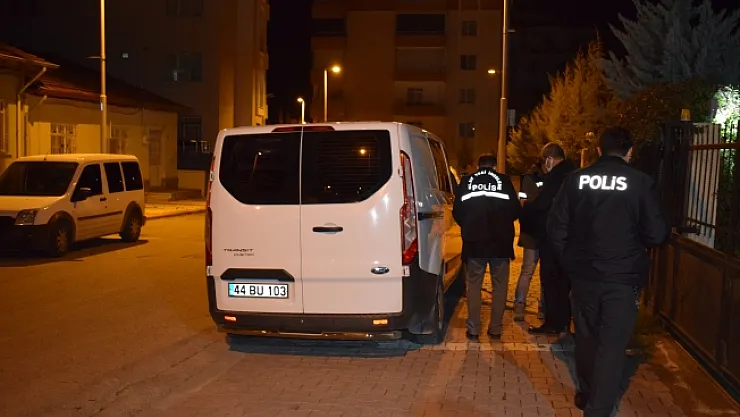 Önce bıçakladı sonra Whatsapp'ta durum yaptı