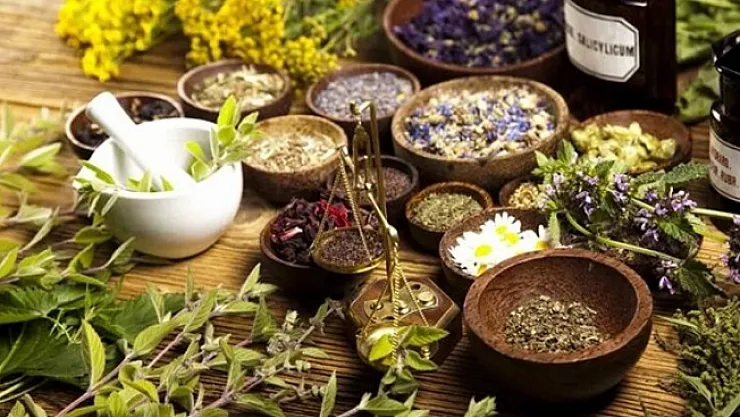Bitkisel ilaçlardaki yan etkilere dikkat!